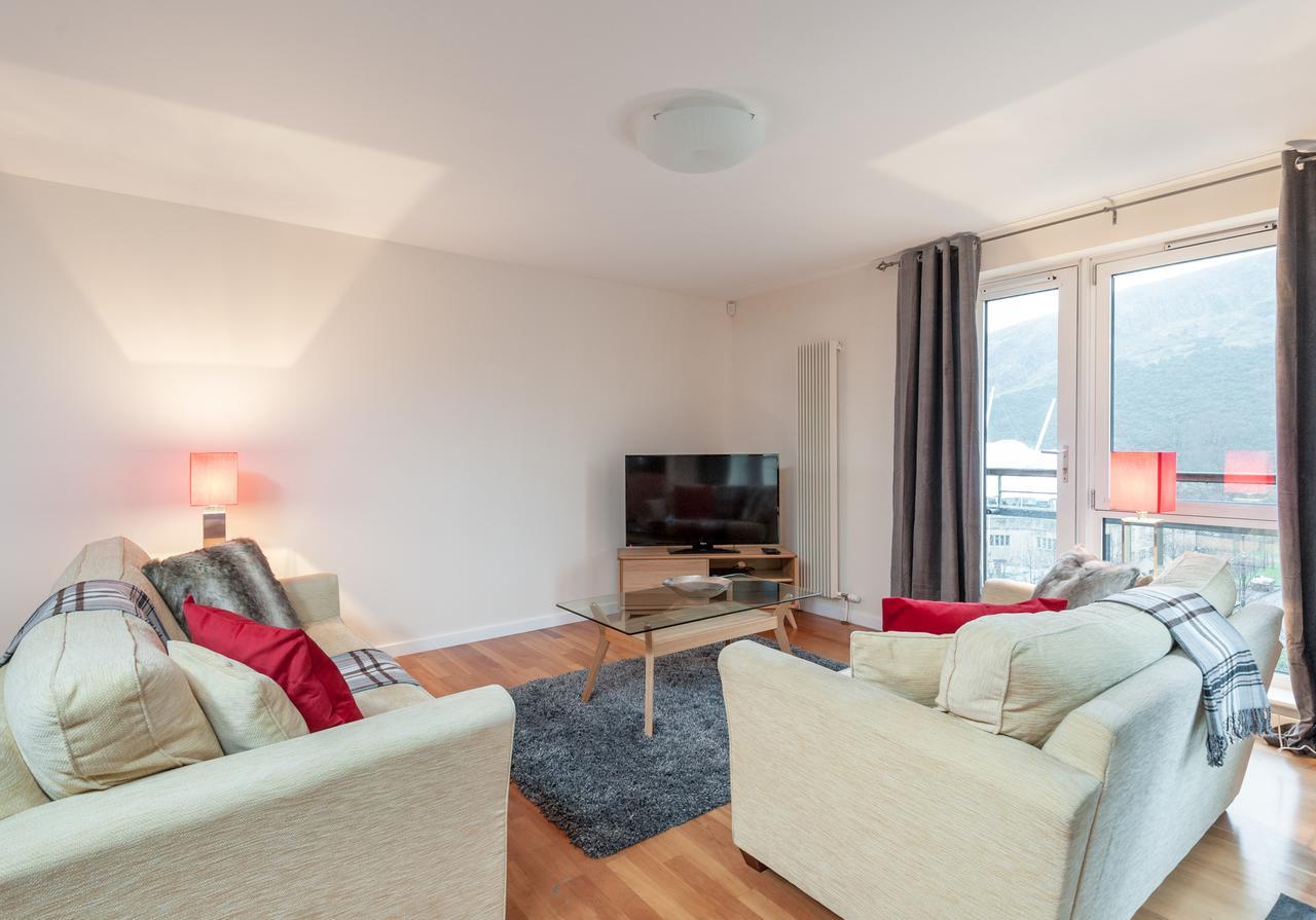 The Holyrood Park Residence エディンバラ エクステリア 写真